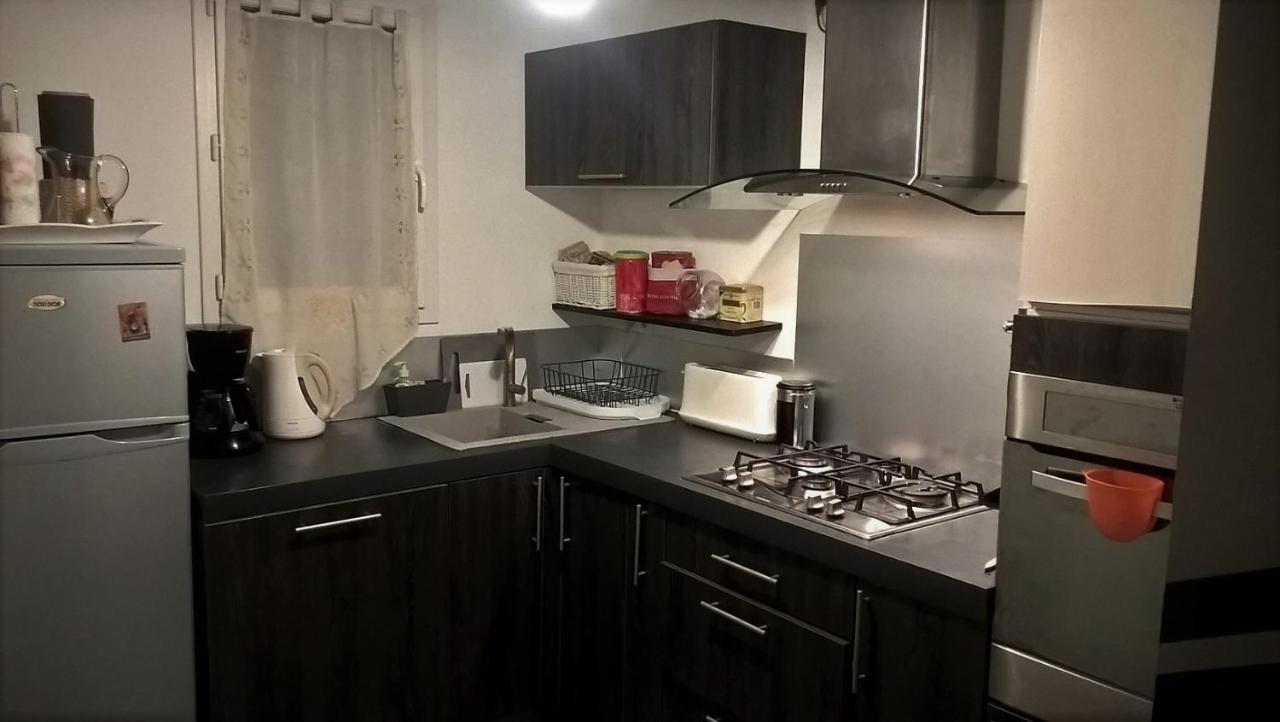 Maison Dans Beau Village Du Luberon Mérindol Εξωτερικό φωτογραφία